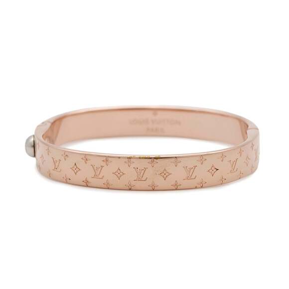 LOUIS VUITTON Gold Charm Bracelet